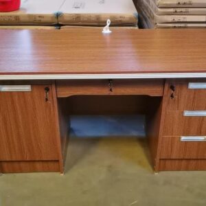 Accueil table de bureau 1,40 m